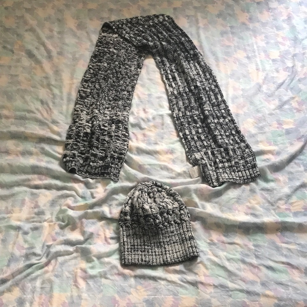 Scarf & hat